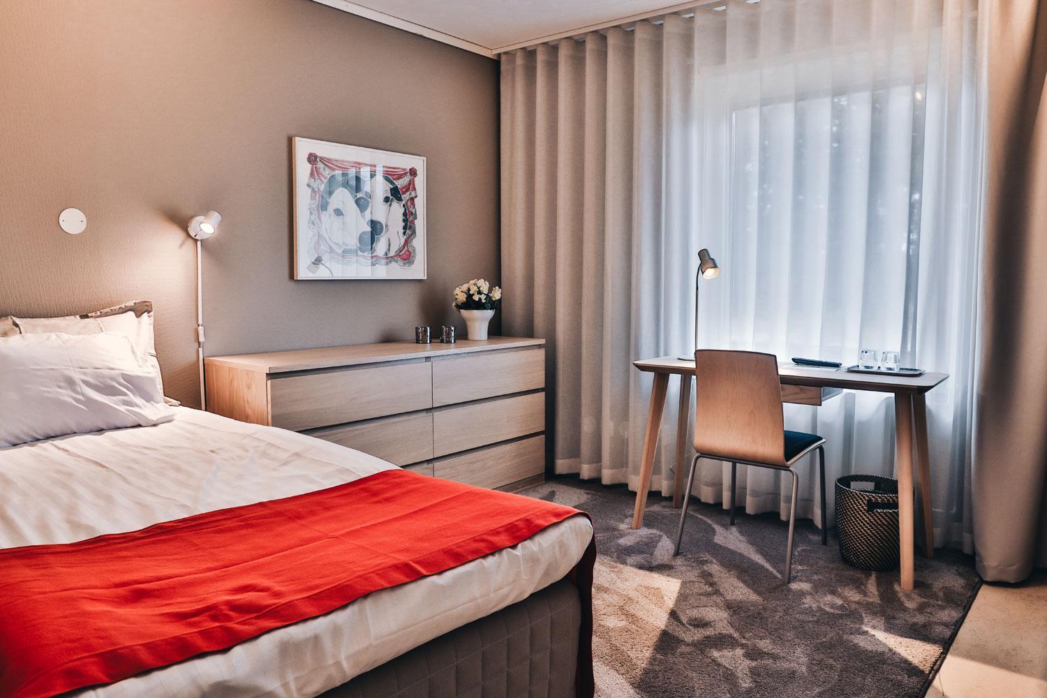 Ädelfors Hotell&Vandrarhem Holsbybrunn Exteriör bild