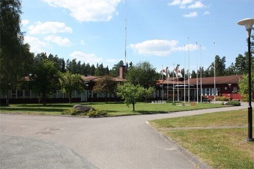 Ädelfors Hotell&Vandrarhem Holsbybrunn Exteriör bild